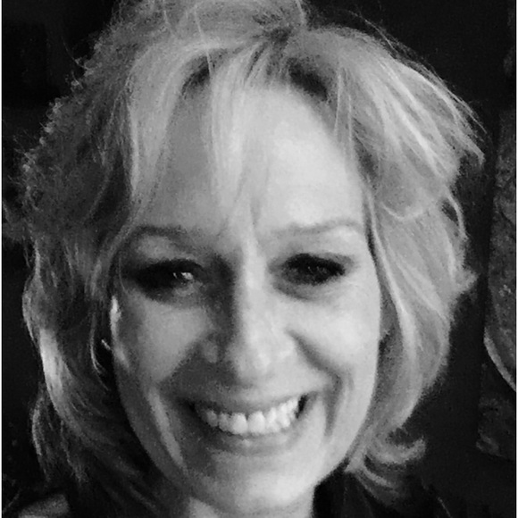 Meet your Posher, Valorie - Picture 1 of 1